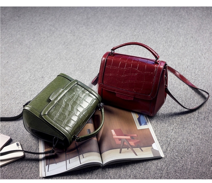 新款歐美風範真皮女包油蠟牛皮百搭手提單肩斜挎包